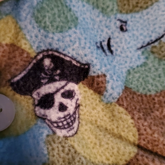 3t pirate flannel pjs - Picture 2 of 3